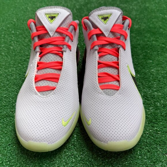 Nike LeBron 22 Moonlight Translucent Mens Basketball FZ1094-101 NEW Multi Sz - Picture 3 of 4